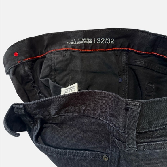 Tommy Hilfiger Men Athletic Tapered Jeans - Picture 6 of 7